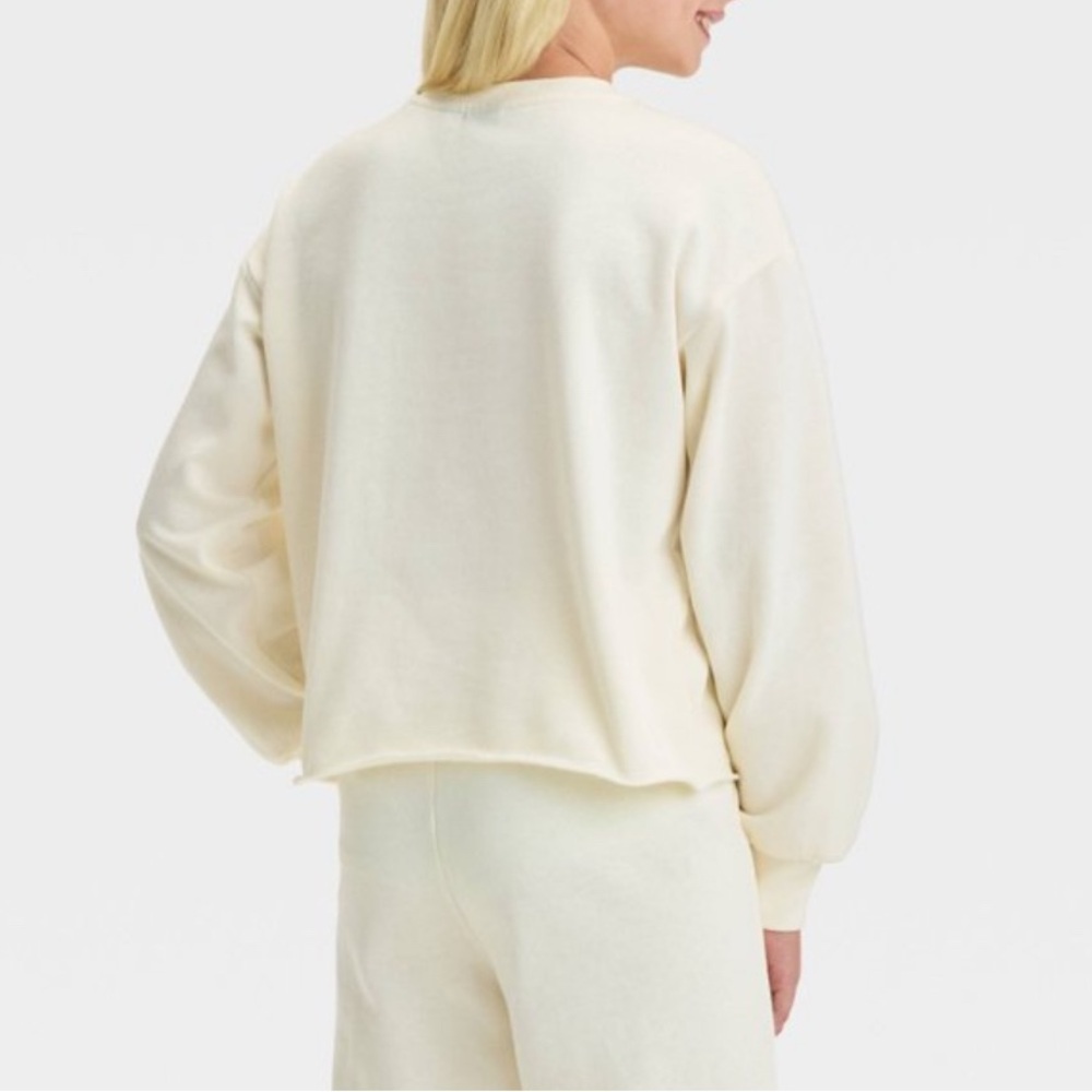 Disney Moana 2 Dreamy‎ Fleece Sweatshirt Ivory Girls Medium NWT - Picture 6 of 6